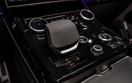 Land Rover Range Rover Sport, 2022 год, 18 000 000 рублей, 26 фотография