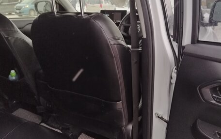 Toyota Raize I, 2021 год, 1 635 000 рублей, 4 фотография