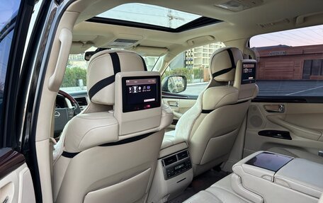 Lexus LX III, 2012 год, 3 650 000 рублей, 11 фотография