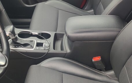 KIA Sportage IV рестайлинг, 2018 год, 1 790 000 рублей, 7 фотография