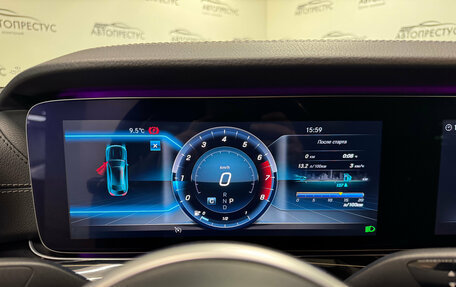 Mercedes-Benz E-Класс, 2018 год, 3 530 000 рублей, 10 фотография