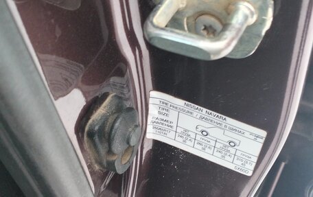 Nissan Navara (Frontier), 2013 год, 2 200 000 рублей, 10 фотография