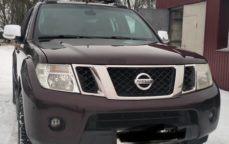 Nissan Navara (Frontier), 2013 год, 2 200 000 рублей, 2 фотография