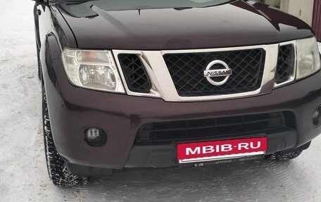 Nissan Navara (Frontier), 2013 год, 2 200 000 рублей, 17 фотография