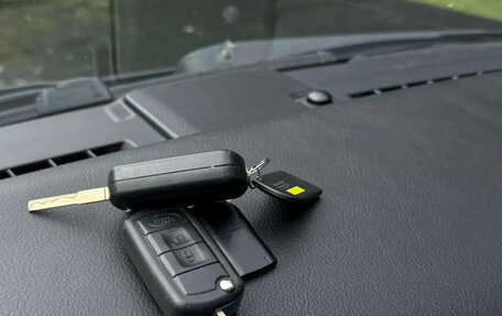 Land Rover Discovery III, 2007 год, 1 000 000 рублей, 5 фотография