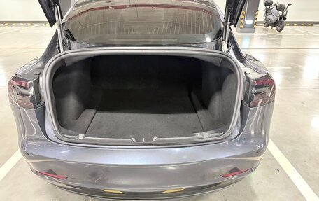 Tesla Model 3 I, 2019 год, 3 000 000 рублей, 23 фотография