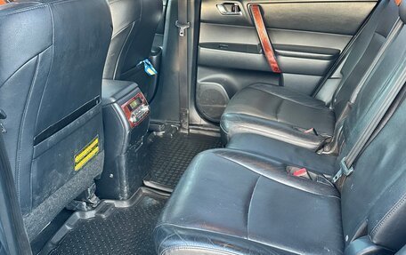 Toyota Highlander III, 2011 год, 2 200 000 рублей, 27 фотография