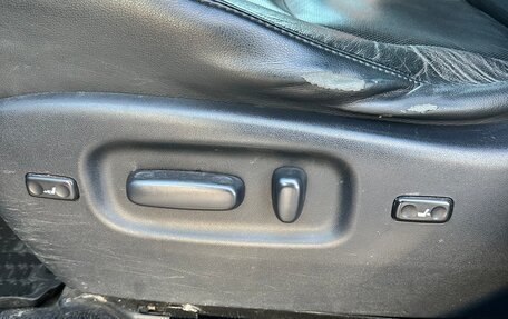 Toyota Highlander III, 2011 год, 2 200 000 рублей, 30 фотография