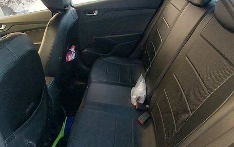 Hyundai Solaris II рестайлинг, 2019 год, 1 500 000 рублей, 3 фотография