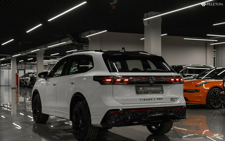 Volkswagen Tiguan, 2025 год, 4 970 000 рублей, 4 фотография