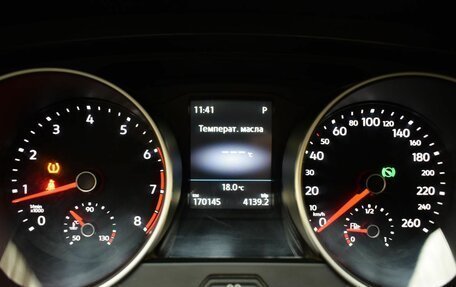 Volkswagen Tiguan II, 2017 год, 2 190 000 рублей, 11 фотография