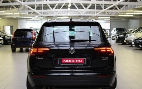 Volkswagen Tiguan II, 2017 год, 2 190 000 рублей, 6 фотография