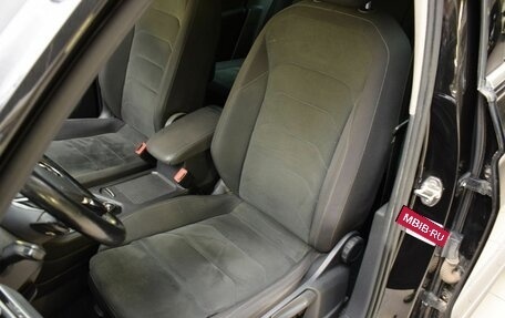 Volkswagen Tiguan II, 2017 год, 2 190 000 рублей, 16 фотография