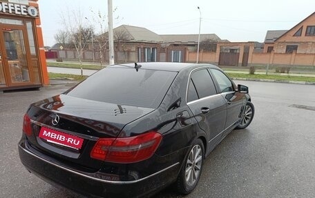 Mercedes-Benz E-Класс, 2010 год, 1 100 000 рублей, 5 фотография