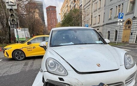 Porsche Cayenne III, 2014 год, 1 000 000 рублей, 5 фотография