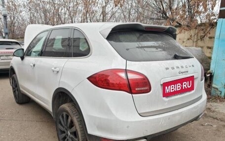 Porsche Cayenne III, 2014 год, 1 000 000 рублей, 2 фотография