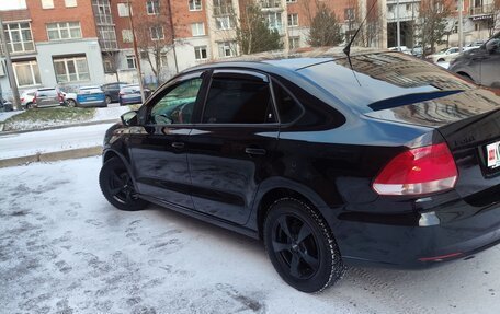 Volkswagen Polo VI (EU Market), 2011 год, 900 000 рублей, 5 фотография