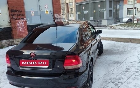 Volkswagen Polo VI (EU Market), 2011 год, 900 000 рублей, 3 фотография