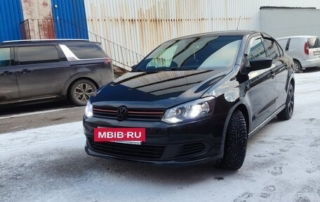 Volkswagen Polo VI (EU Market), 2011 год, 900 000 рублей, 7 фотография