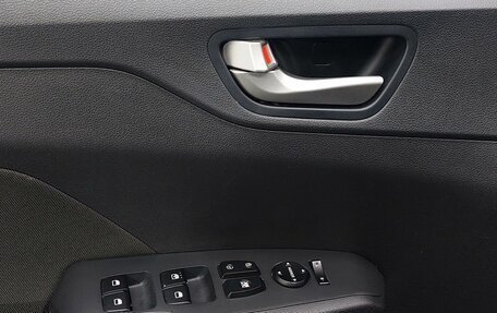 Hyundai Solaris II рестайлинг, 2017 год, 1 269 000 рублей, 16 фотография