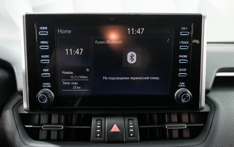 Toyota RAV4, 2021 год, 3 050 000 рублей, 19 фотография