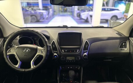 Hyundai ix35 I рестайлинг, 2011 год, 1 079 000 рублей, 12 фотография