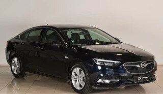 Opel Insignia II рестайлинг, 2018 год, 1 830 000 рублей, 1 фотография