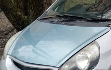 Honda Fit III, 2002 год, 160 000 рублей, 2 фотография