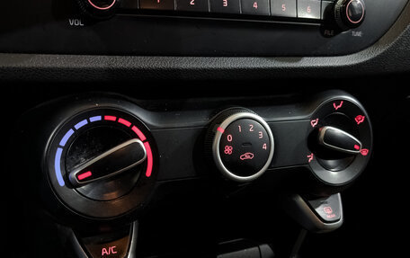 KIA Rio IV, 2020 год, 850 000 рублей, 19 фотография