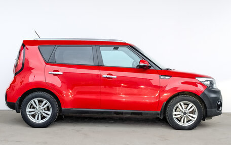 KIA Soul II рестайлинг, 2018 год, 1 590 000 рублей, 4 фотография