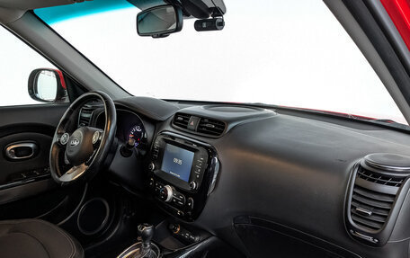 KIA Soul II рестайлинг, 2018 год, 1 590 000 рублей, 13 фотография