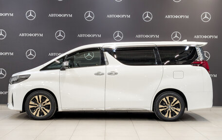 Toyota Alphard III, 2019 год, 4 900 000 рублей, 8 фотография