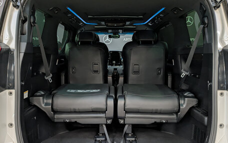 Toyota Alphard III, 2019 год, 4 900 000 рублей, 10 фотография