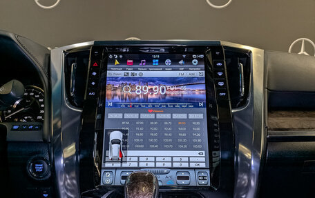 Toyota Alphard III, 2019 год, 4 900 000 рублей, 17 фотография