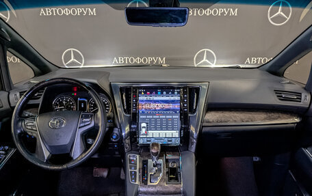 Toyota Alphard III, 2019 год, 4 900 000 рублей, 14 фотография