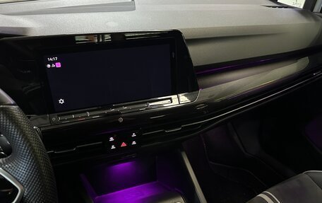 Volkswagen Golf VIII, 2022 год, 1 990 000 рублей, 9 фотография