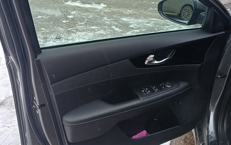 KIA Cerato IV, 2021 год, 1 950 000 рублей, 7 фотография