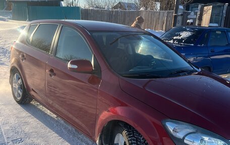 KIA cee'd I рестайлинг, 2011 год, 850 000 рублей, 4 фотография