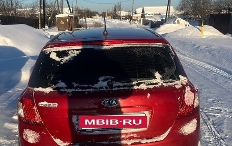 KIA cee'd I рестайлинг, 2011 год, 850 000 рублей, 2 фотография