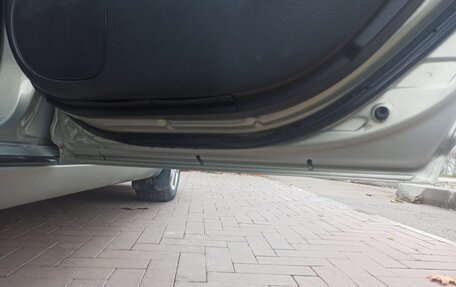 Toyota Avensis III рестайлинг, 2008 год, 750 000 рублей, 13 фотография