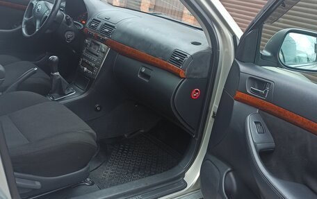 Toyota Avensis III рестайлинг, 2008 год, 750 000 рублей, 11 фотография