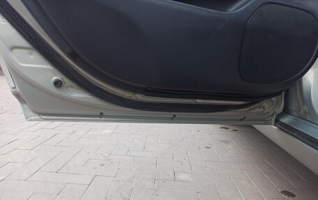 Toyota Avensis III рестайлинг, 2008 год, 750 000 рублей, 16 фотография