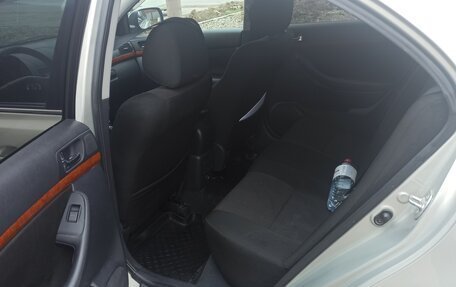 Toyota Avensis III рестайлинг, 2008 год, 750 000 рублей, 17 фотография