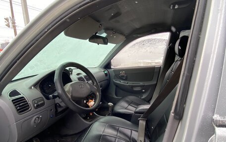 Hyundai Accent II, 2005 год, 210 000 рублей, 6 фотография