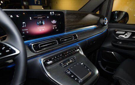 Mercedes-Benz V-Класс, 2025 год, 13 499 000 рублей, 15 фотография