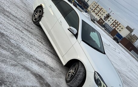 Mercedes-Benz E-Класс, 2014 год, 1 790 000 рублей, 3 фотография