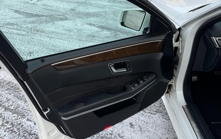 Mercedes-Benz E-Класс, 2014 год, 1 790 000 рублей, 24 фотография