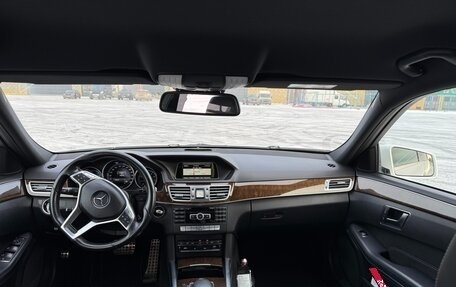 Mercedes-Benz E-Класс, 2014 год, 1 790 000 рублей, 19 фотография