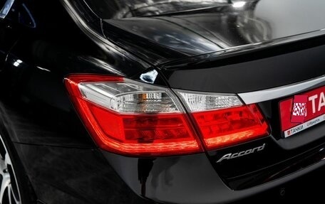 Honda Accord IX рестайлинг, 2013 год, 1 950 000 рублей, 21 фотография