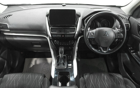 Mitsubishi Eclipse Cross, 2020 год, 2 399 000 рублей, 15 фотография